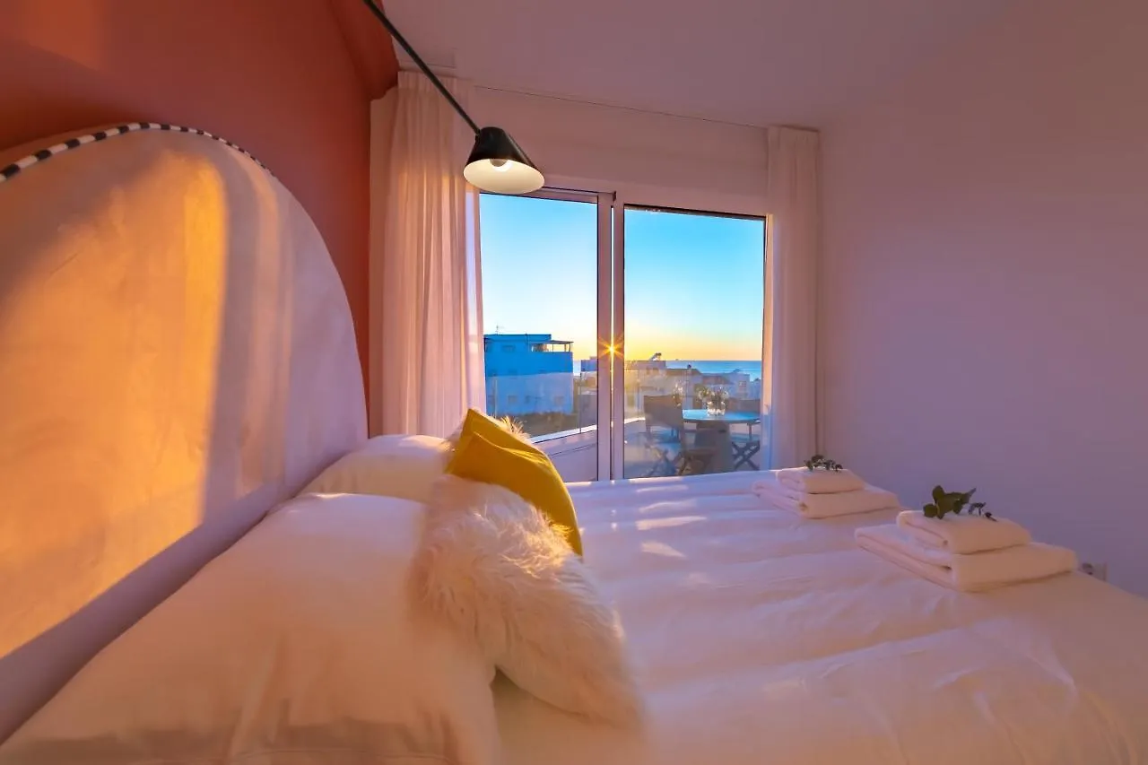 Whalehouse 2 - Terrace & Sea View - Wifi 0*, Tarifa